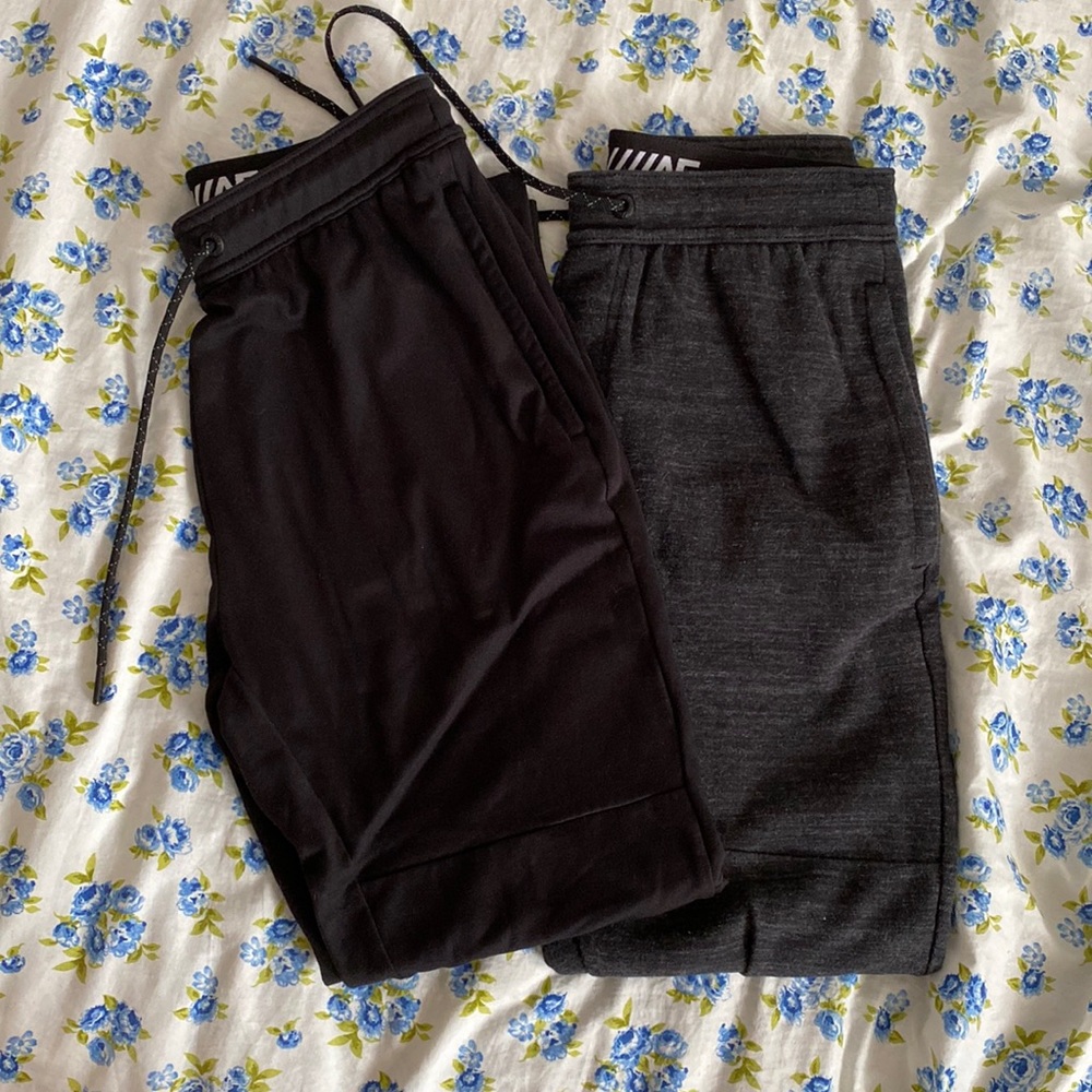 BUNDLE: American Eagle Mens Joggers